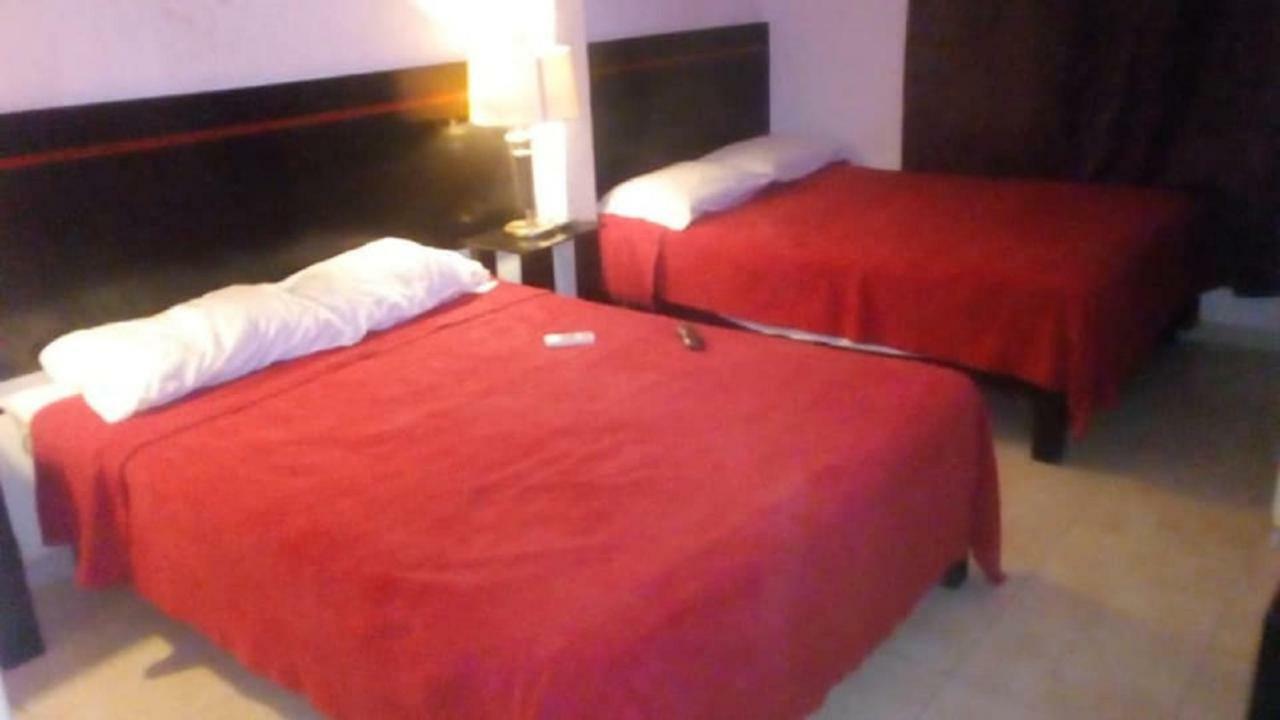 טמפיקו Hotel Vithez מראה חיצוני תמונה